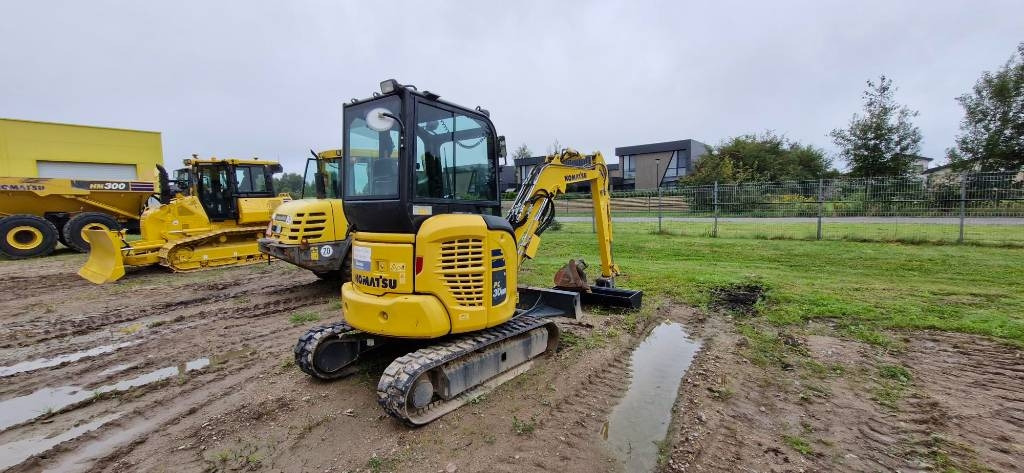 Komatsu PC 30 MR-5  - Miniexcavadora: foto 4 Komatsu PC 30 MR-5  - Miniexcavadora: foto 4