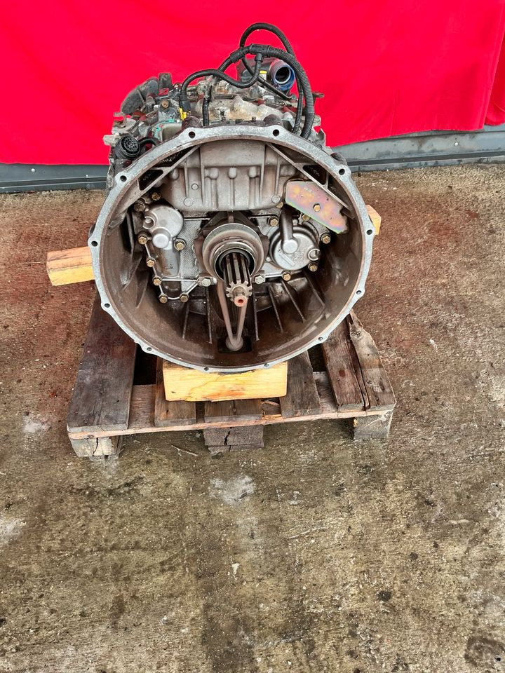 MAN DAF IVECO Getriebe Gearbox Astronic AF 2130 TD - Caja de cambios para Camión: foto 1 MAN DAF IVECO Getriebe Gearbox Astronic AF 2130 TD - Caja de cambios para Camión: foto 1