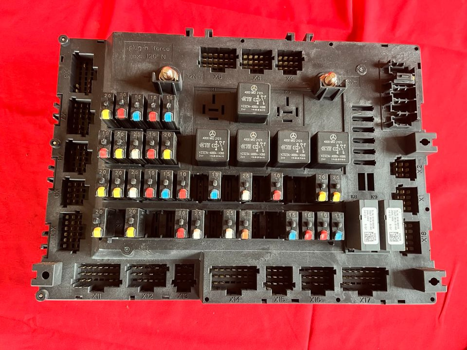 Mercedes A 0014463158 Single SAM Steuergerät Control Unit - Fusible para Camión: foto 1 Mercedes A 0014463158 Single SAM Steuergerät Control Unit - Fusible para Camión: foto 1