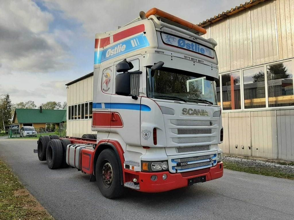 Scania R560 6X2 CHASSY 412kW - Camión chasis: foto 4 Scania R560 6X2 CHASSY 412kW - Camión chasis: foto 4