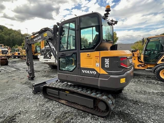 Miniexcavadora Volvo EC 60 E: foto 7