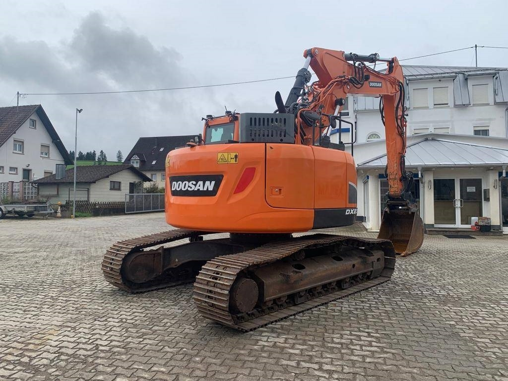 Doosan DX 235 LCR-5  - Excavadora de cadenas: foto 5 Doosan DX 235 LCR-5  - Excavadora de cadenas: foto 5