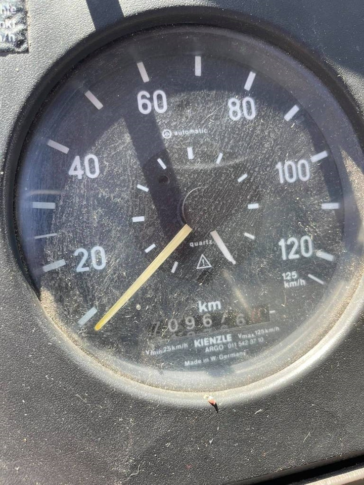 Arrendamiento de Mercedes-Benz 2435L  Mercedes-Benz 2435L: foto 18