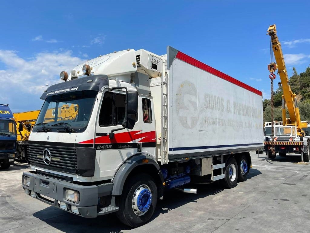 Arrendamiento de Mercedes-Benz 2435L  Mercedes-Benz 2435L: foto 7