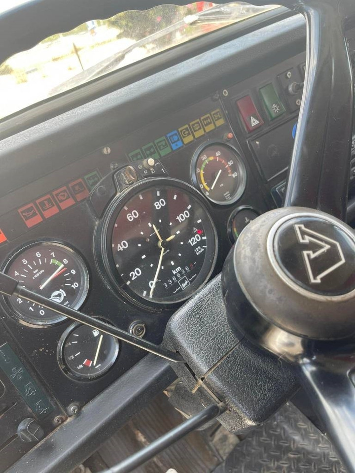 Camión volquete Volvo N10 ST: foto 18