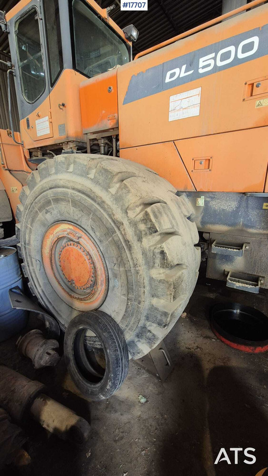 Arrendamiento de  2008 Doosan  DL500 (object to repair) 2008 Doosan  DL500 (object to repair): foto 8