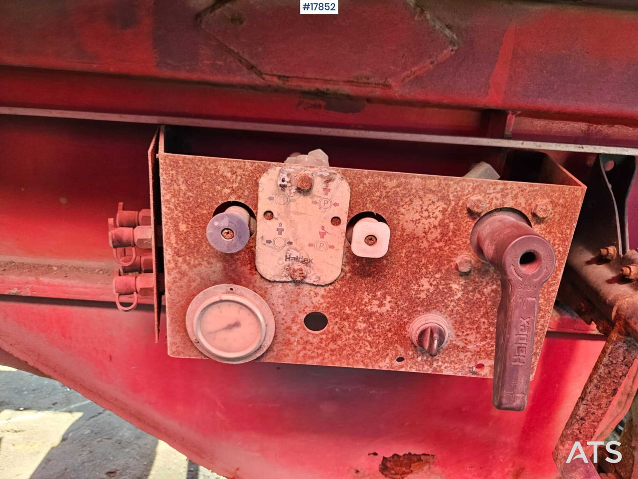 Semirremolque volquete 2009 Naczepa ciężarowa wywrotka Invepe SR 8: foto 8