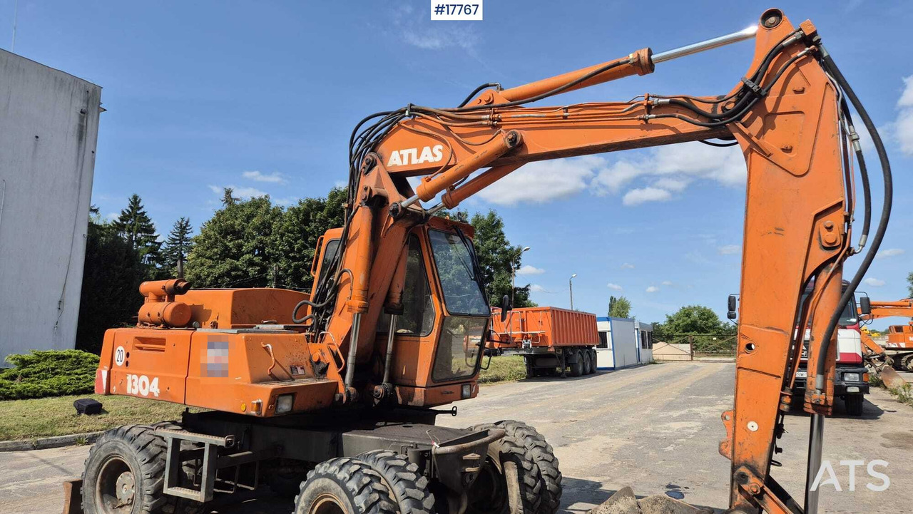 Arrendamiento de  ATLAS 1304 wheeled excavator (1993) ATLAS 1304 wheeled excavator (1993): foto 13
