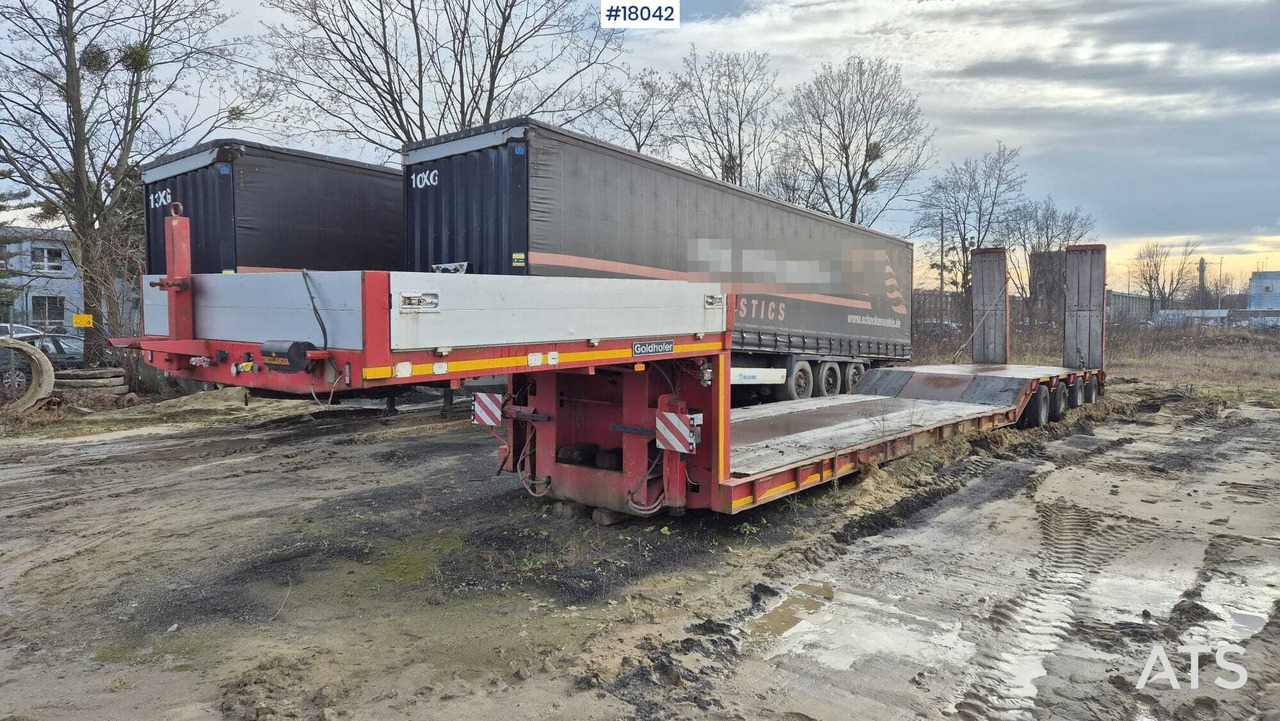 GOLDHOFER STZ TL4 low-bed semi-trailer (1997) - Semirremolque góndola rebajadas: foto 1 GOLDHOFER STZ TL4 low-bed semi-trailer (1997) - Semirremolque góndola rebajadas: foto 1