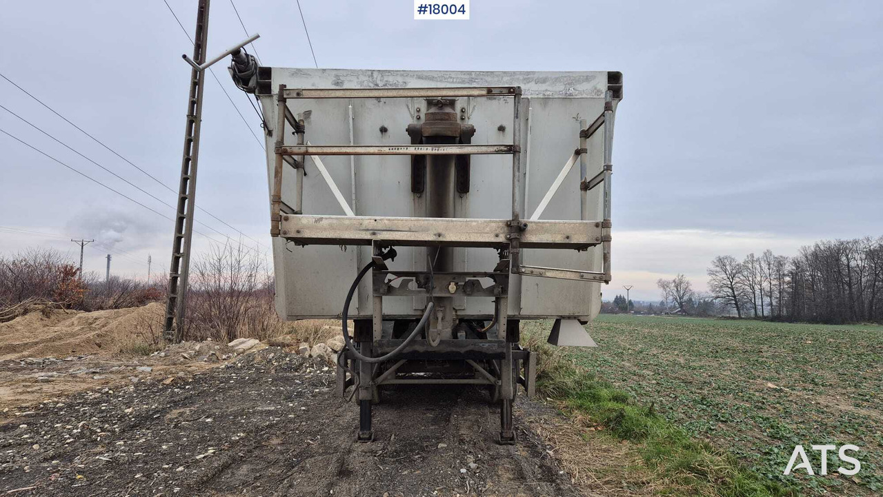 Semi-trailer truck, tipper SCHMITZ SKI 24 8.2 (2008) - Semirremolque volquete: foto 2 Semi-trailer truck, tipper SCHMITZ SKI 24 8.2 (2008) - Semirremolque volquete: foto 2