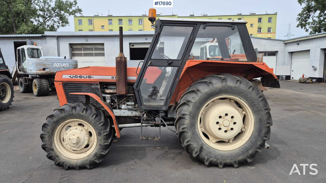 URSUS 914 tractor (1989) - Tractor: foto 4 URSUS 914 tractor (1989) - Tractor: foto 4