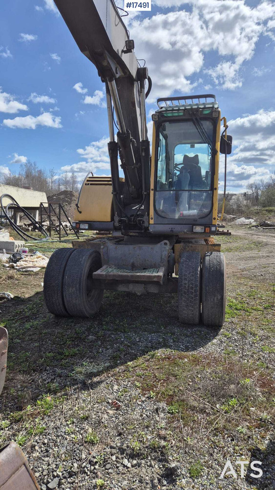Wheeled excavator VOLVO EW 160B (2003) - Excavadora de ruedas: foto 2 Wheeled excavator VOLVO EW 160B (2003) - Excavadora de ruedas: foto 2
