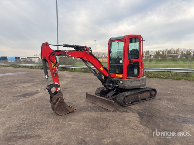 2011 Bobcat E26 Minigraafmachine: <6,6t - Miniexcavadora: foto 1 2011 Bobcat E26 Minigraafmachine: <6,6t - Miniexcavadora: foto 1
