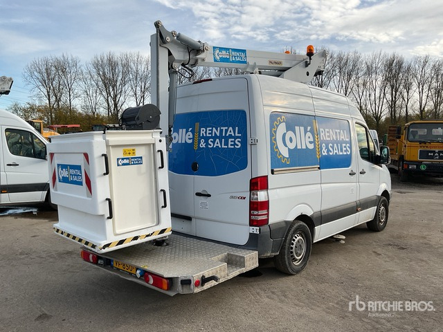 2013 Mercedes-Benz 2013 Danilift P130V Articulated ... Boom Truck - Camión con plataforma elevadora: foto 4 2013 Mercedes-Benz 2013 Danilift P130V Articulated ... Boom Truck - Camión con plataforma elevadora: foto 4