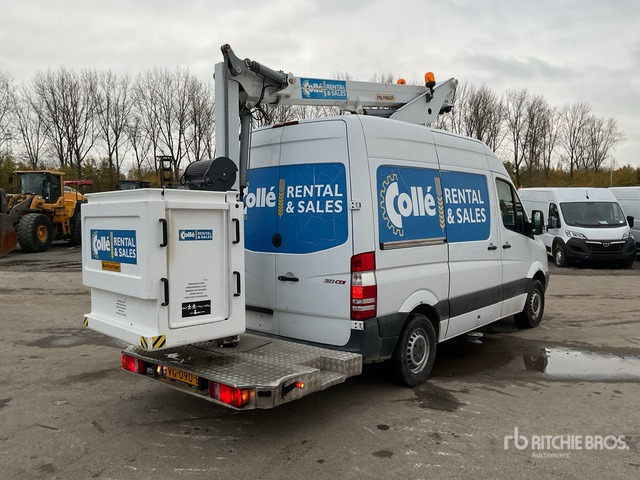 2013 Mercedes-Benz 2013 Danilift P130V on 4x2 Boom Truck - Camión con plataforma elevadora: foto 4 2013 Mercedes-Benz 2013 Danilift P130V on 4x2 Boom Truck - Camión con plataforma elevadora: foto 4