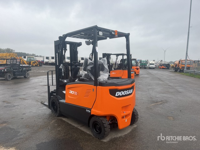 2023 Doosan B30X-7 PLUS (Unused) Electric Forklift - Carretilla elevadora eléctrica: foto 1 2023 Doosan B30X-7 PLUS (Unused) Electric Forklift - Carretilla elevadora eléctrica: foto 1
