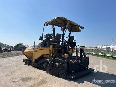 CAT AP655D - Pavimentadora de asfalto: foto 2 CAT AP655D - Pavimentadora de asfalto: foto 2