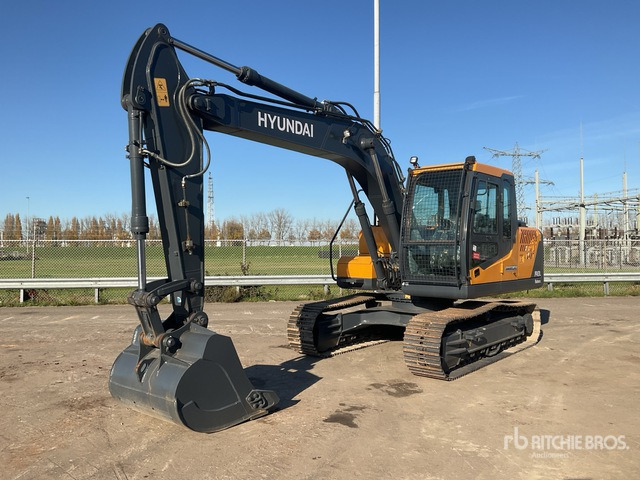 Hyundai R140L Tracked Excavator - Excavadora de cadenas: foto 2 Hyundai R140L Tracked Excavator - Excavadora de cadenas: foto 2