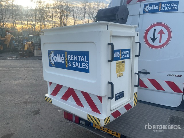 Mercedes-Benz mobiele kraan - Camión con plataforma elevadora: foto 5 Mercedes-Benz mobiele kraan - Camión con plataforma elevadora: foto 5