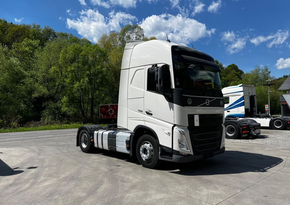 Volvo FH 500 // Silnik Euro 6 nie Isave // Parkclima // XL // Radary // Duże zbiorniki // Gwarancja // - Cabeza tractora: foto 3 Volvo FH 500 // Silnik Euro 6 nie Isave // Parkclima // XL // Radary // Duże zbiorniki // Gwarancja // - Cabeza tractora: foto 3
