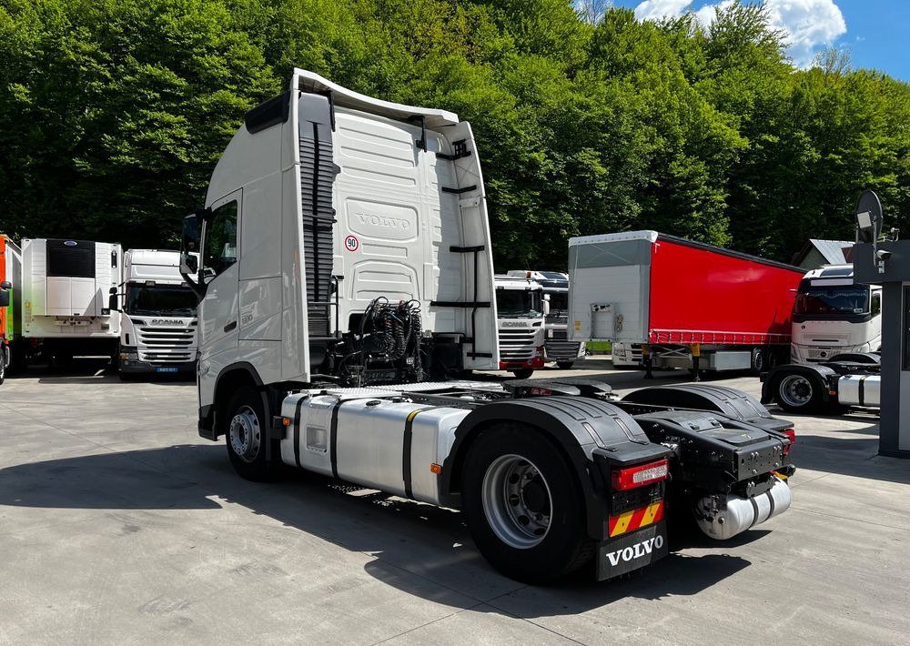 Volvo FH 500 // Silnik Euro 6 nie Isave // Parkclima // XL // Radary // Duże zbiorniki // Gwarancja // - Cabeza tractora: foto 4 Volvo FH 500 // Silnik Euro 6 nie Isave // Parkclima // XL // Radary // Duże zbiorniki // Gwarancja // - Cabeza tractora: foto 4