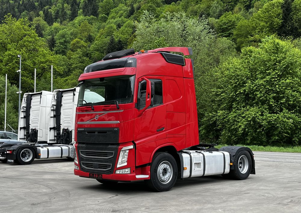 Volvo FH // Standard // 2018 // Duże zbiorniki // Klima postojowa // Radary // Idealny ! - Cabeza tractora: foto 1 Volvo FH // Standard // 2018 // Duże zbiorniki // Klima postojowa // Radary // Idealny ! - Cabeza tractora: foto 1