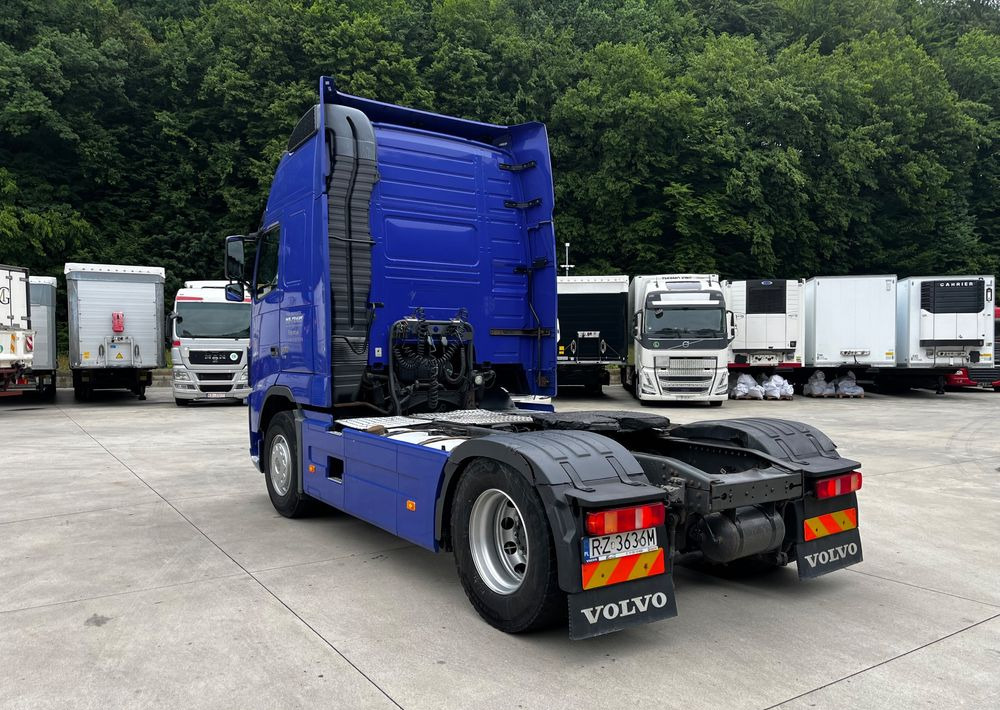 Volvo FH500 // 2013 Rok // XL // Automat // EEV // Idealny ! - Cabeza tractora: foto 5 Volvo FH500 // 2013 Rok // XL // Automat // EEV // Idealny ! - Cabeza tractora: foto 5