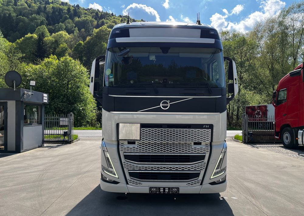 Volvo FH500 // Mega // 2021 Rok // New Face // Parkclima // Joystick // Serwisowany !!! - Cabeza tractora: foto 2 Volvo FH500 // Mega // 2021 Rok // New Face // Parkclima // Joystick // Serwisowany !!! - Cabeza tractora: foto 2