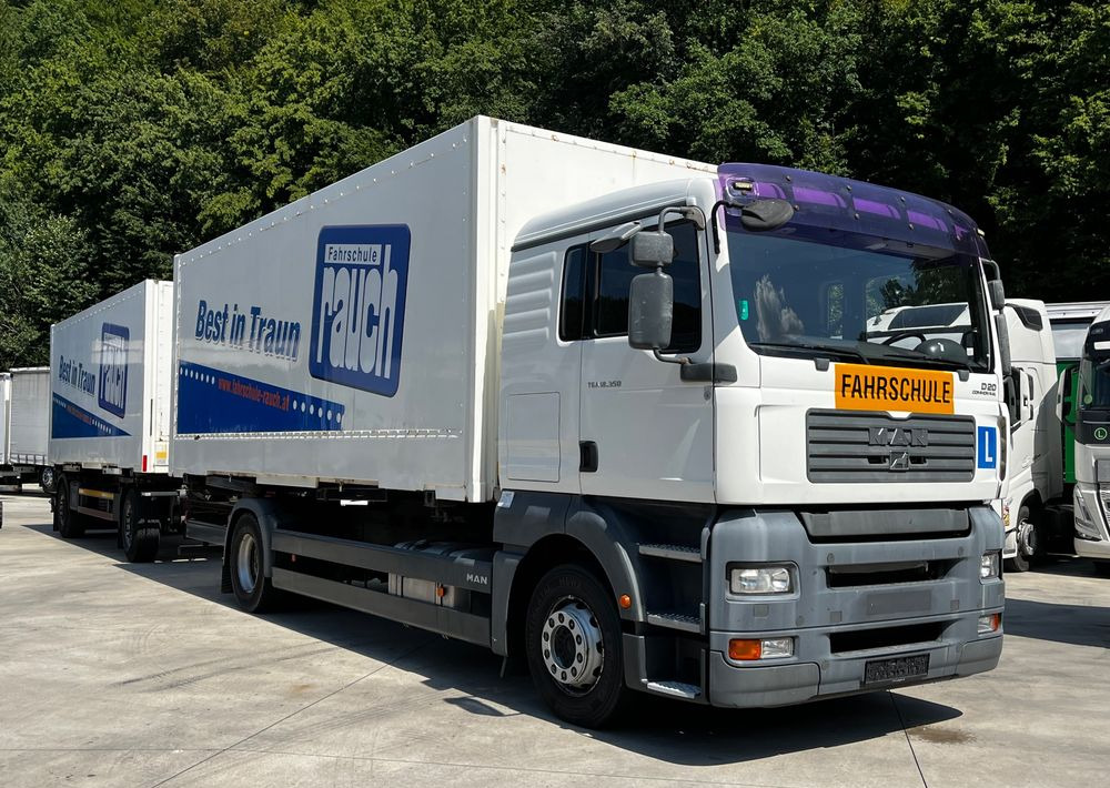 MAN TGA 18.350 6x2 D20 // BDF // Niski Przebieg // + Przyczepa Schmitz BDF // - Camión chasis: foto 1 MAN TGA 18.350 6x2 D20 // BDF // Niski Przebieg // + Przyczepa Schmitz BDF // - Camión chasis: foto 1