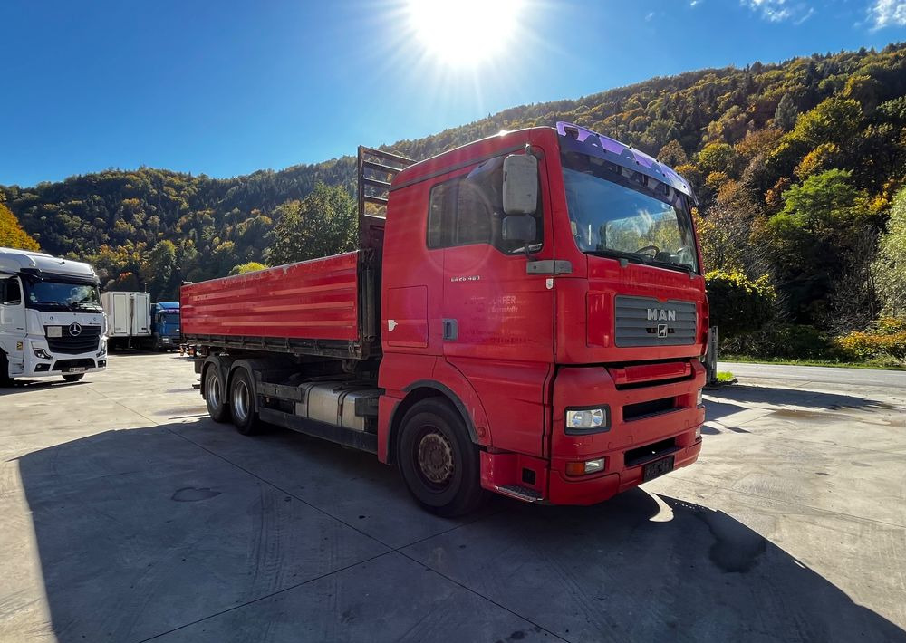 MAN TGA 26.480 // Wywrotka 3 stronna // 2004 Rok // 6x4 // Kiper Schwarzmuller // - Camión volquete: foto 3 MAN TGA 26.480 // Wywrotka 3 stronna // 2004 Rok // 6x4 // Kiper Schwarzmuller // - Camión volquete: foto 3