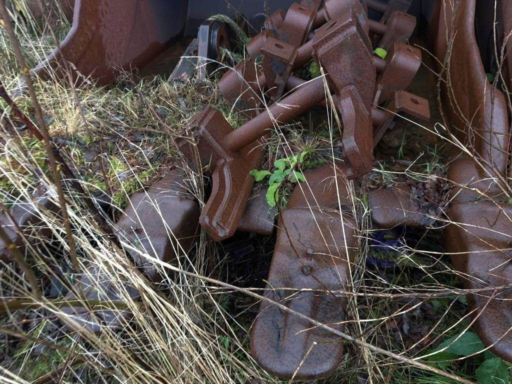 Excavator Bucket Approx. 4.5 M³ G300 – Cat 365 / 385 - Cazo para excavadora: foto 2 Excavator Bucket Approx. 4.5 M³ G300 – Cat 365 / 385 - Cazo para excavadora: foto 2