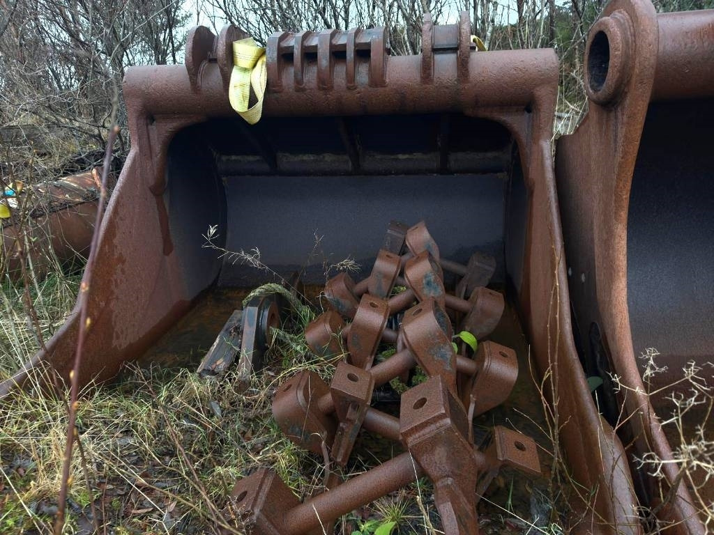 Excavator Bucket Approx. 4.5 M³ G300 – Cat 365 / 385 - Cazo para excavadora: foto 4 Excavator Bucket Approx. 4.5 M³ G300 – Cat 365 / 385 - Cazo para excavadora: foto 4