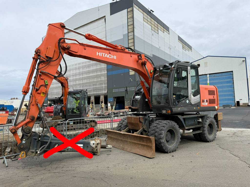 Hitachi ZX 140 W-3 - Excavadora de ruedas: foto 2 Hitachi ZX 140 W-3 - Excavadora de ruedas: foto 2