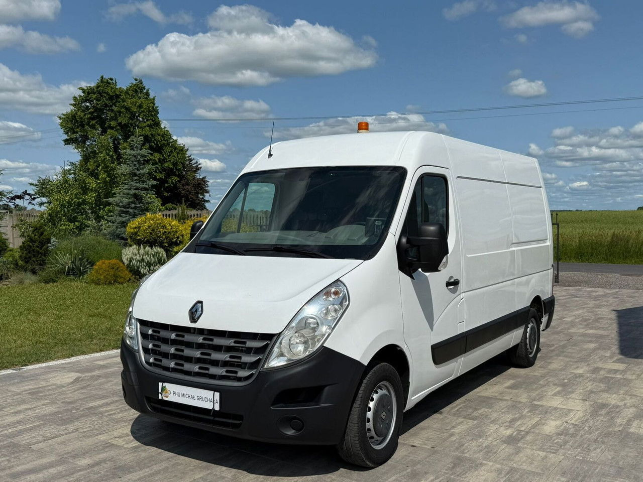 Renault Master 2.3 Blaszak Klimatyzacja Hak Kamera cofania - Furgón: foto 3 Renault Master 2.3 Blaszak Klimatyzacja Hak Kamera cofania - Furgón: foto 3