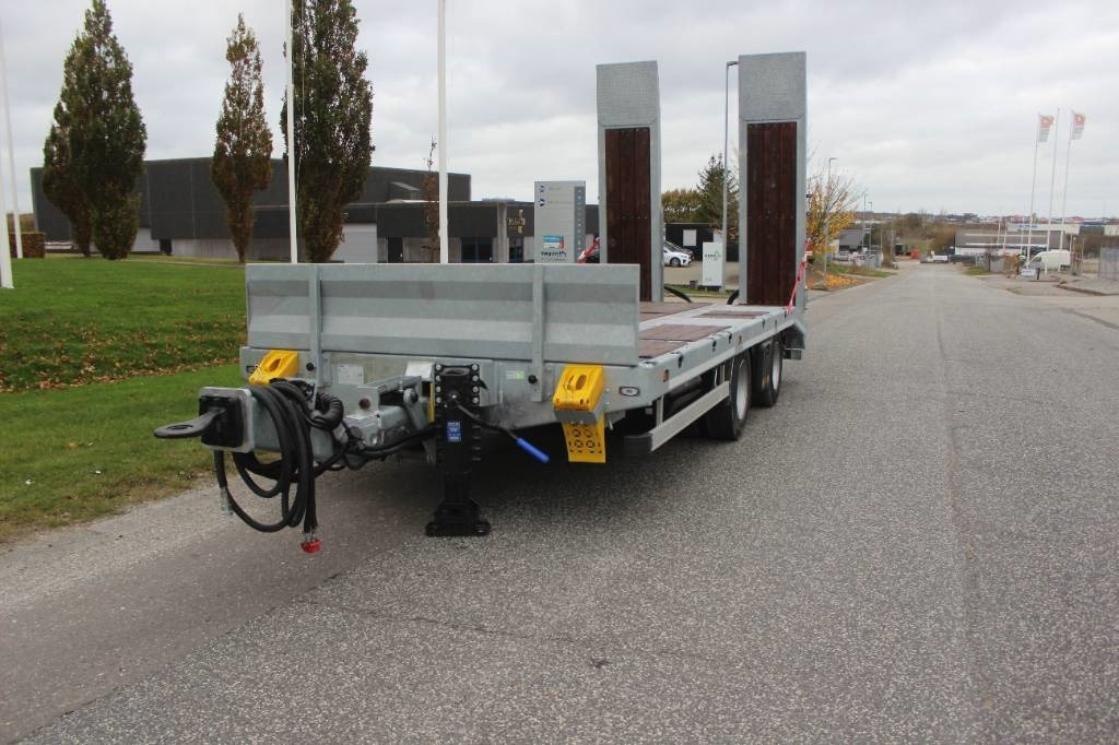 AMT MK200 2 akslet maskinkærre m. sider og ramper - Remolque plataforma/ Caja abierta: foto 3 AMT MK200 2 akslet maskinkærre m. sider og ramper - Remolque plataforma/ Caja abierta: foto 3