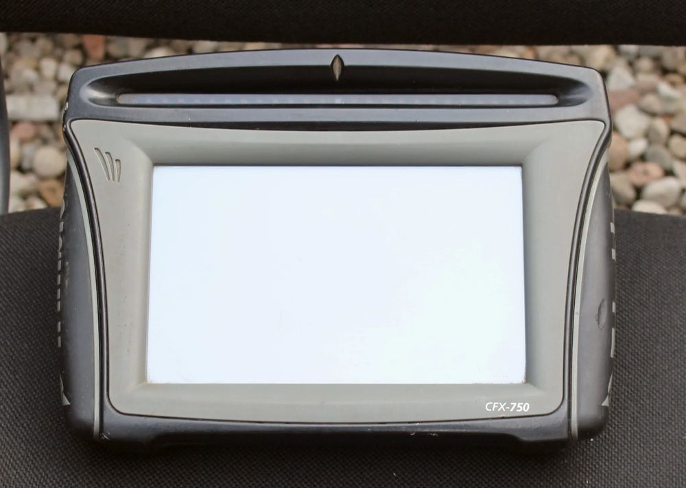 Sistema de navegación CFX-750 GPS: foto 1