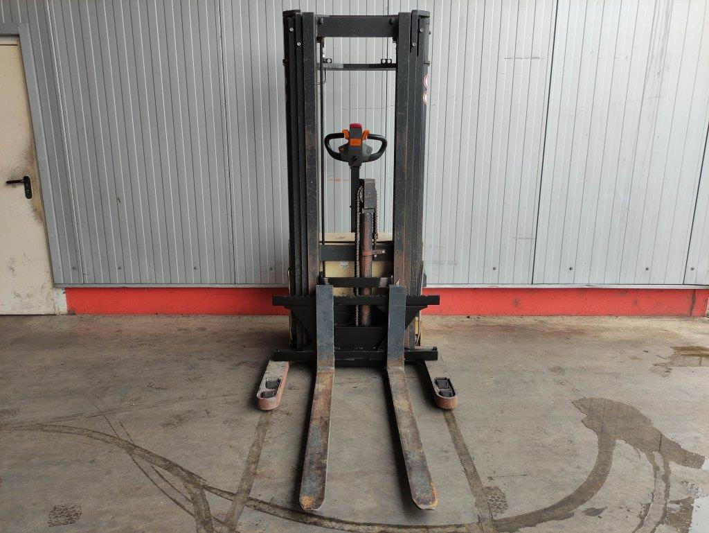 Hubtex EGP16/45-So - Apilador: foto 3 Hubtex EGP16/45-So - Apilador: foto 3