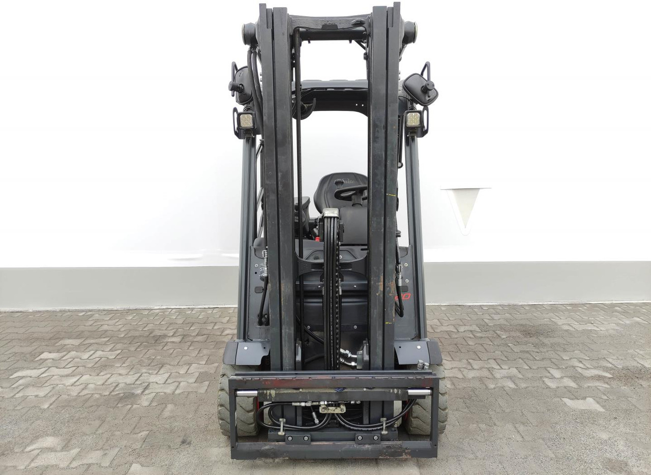 Linde E20L-02-386-EVO - Carretilla elevadora eléctrica: foto 3 Linde E20L-02-386-EVO - Carretilla elevadora eléctrica: foto 3