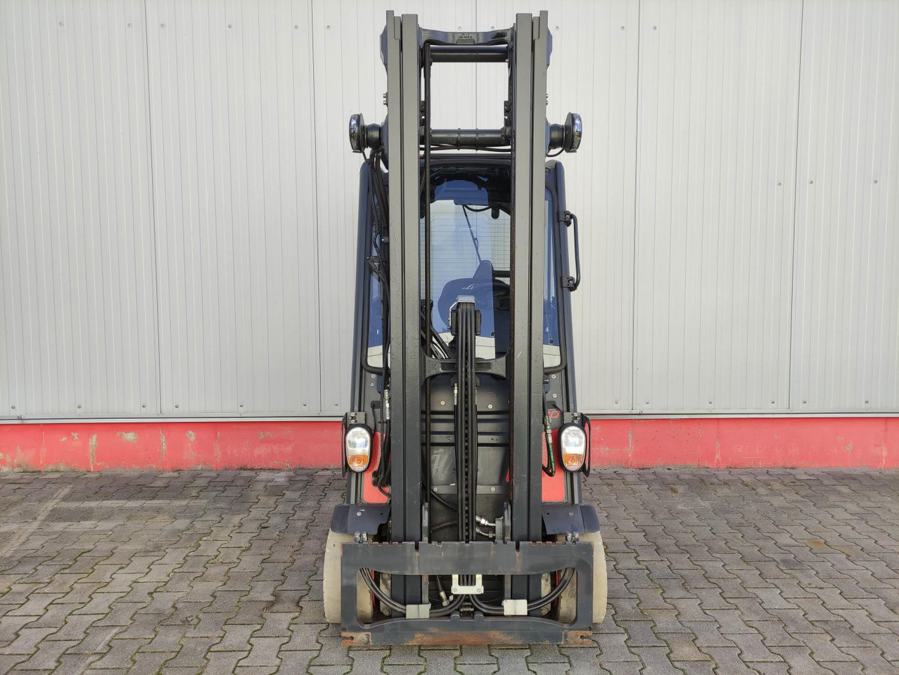 Linde E20PH-02-386-EVO - Carretilla elevadora eléctrica: foto 3 Linde E20PH-02-386-EVO - Carretilla elevadora eléctrica: foto 3