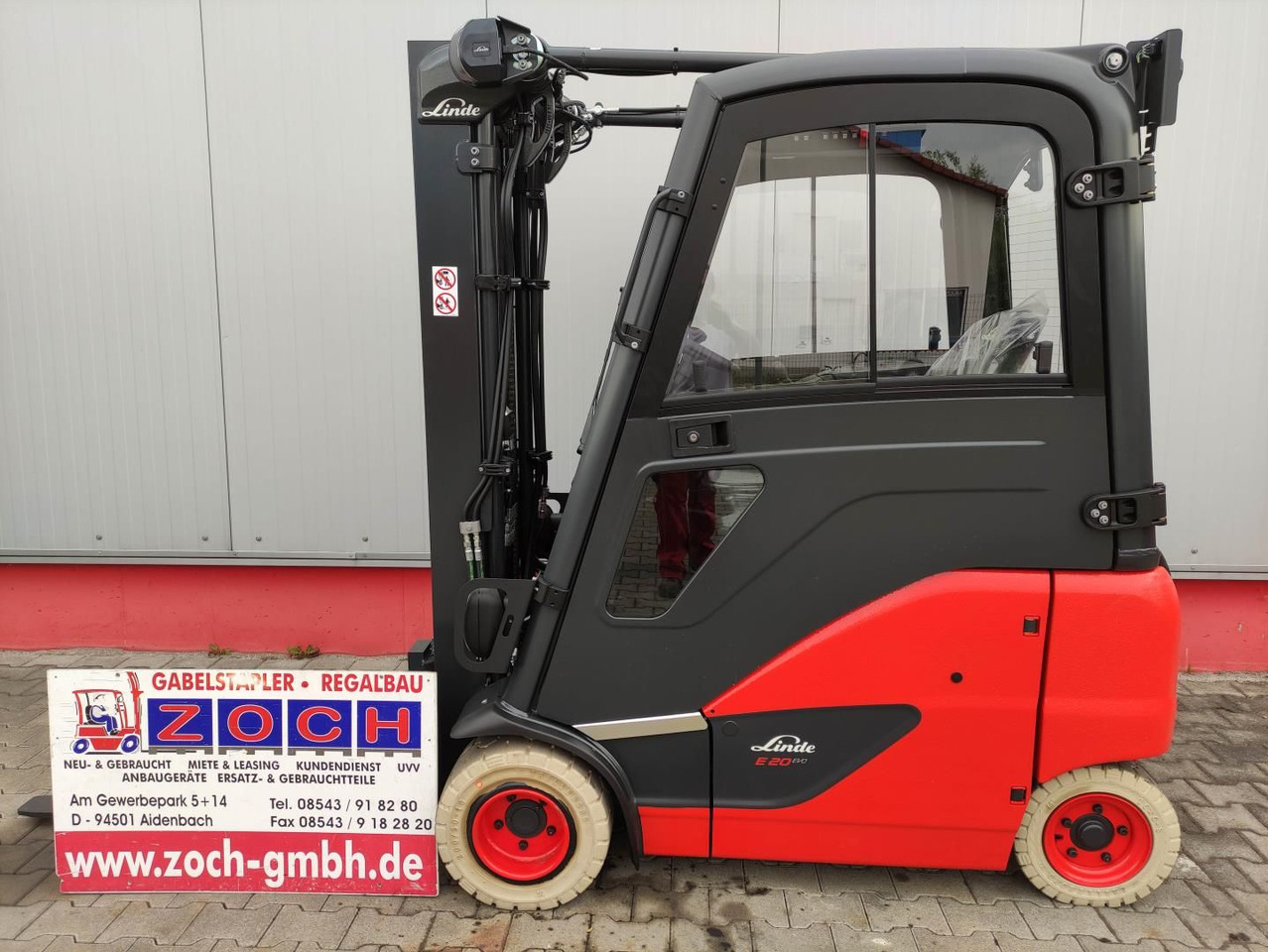 Linde E20PH-02-386-EVO *Batterie NEU* - Carretilla elevadora eléctrica: foto 1 Linde E20PH-02-386-EVO *Batterie NEU* - Carretilla elevadora eléctrica: foto 1