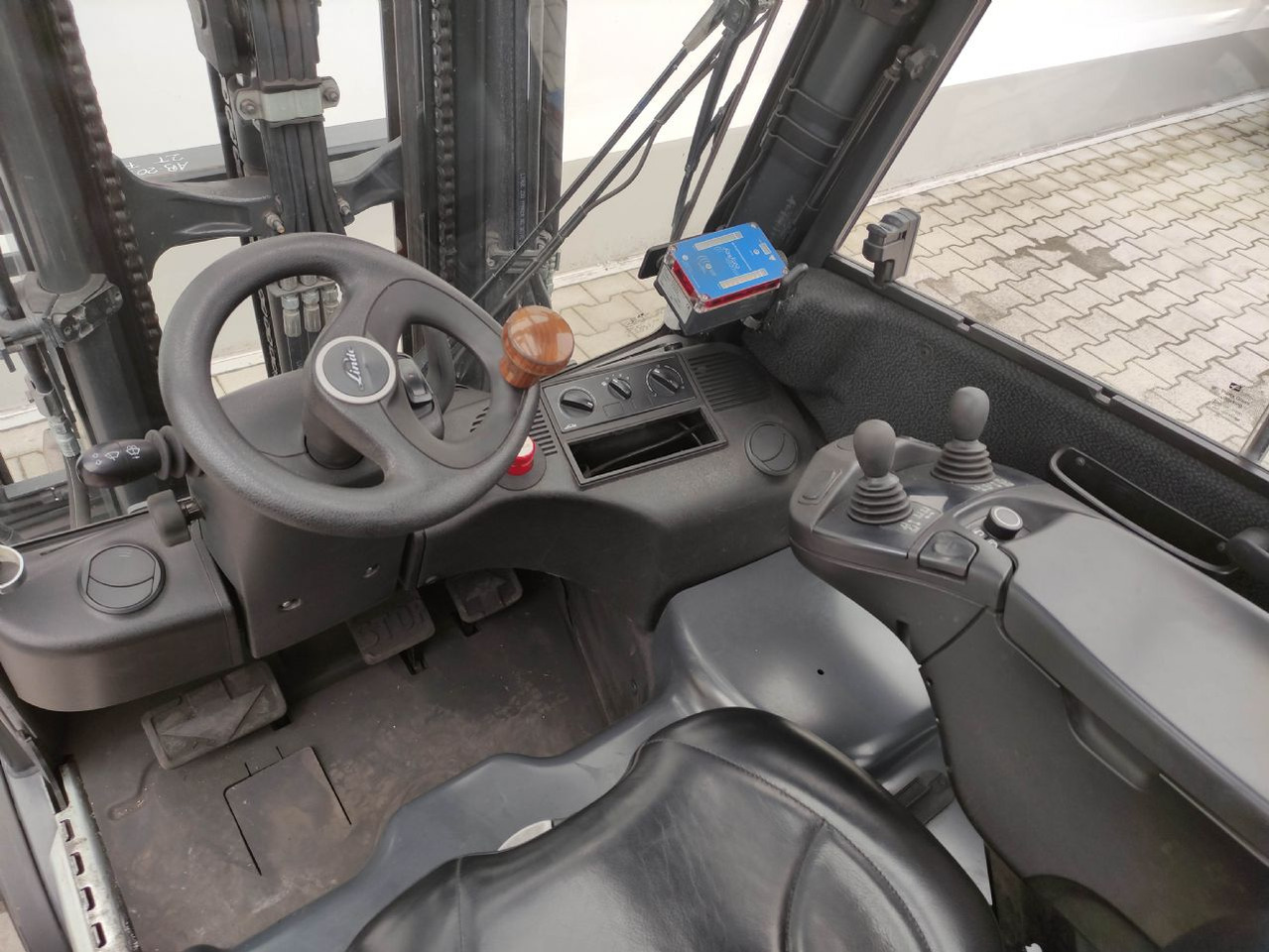 Linde E20PL-02-386 - Carretilla elevadora eléctrica: foto 5 Linde E20PL-02-386 - Carretilla elevadora eléctrica: foto 5