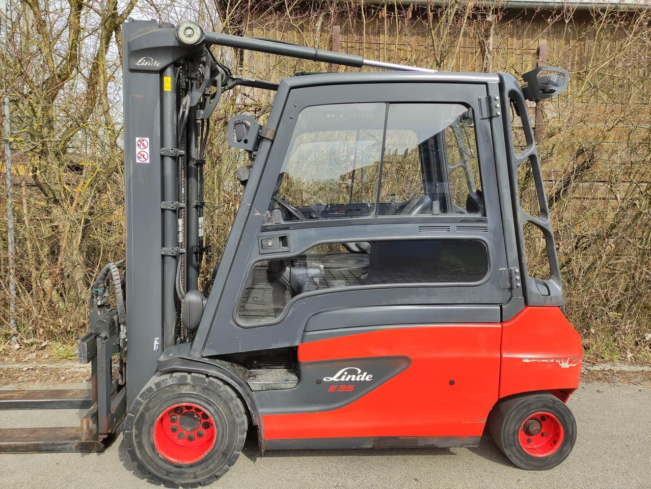Linde E35L-01-387 - Carretilla elevadora eléctrica: foto 1 Linde E35L-01-387 - Carretilla elevadora eléctrica: foto 1