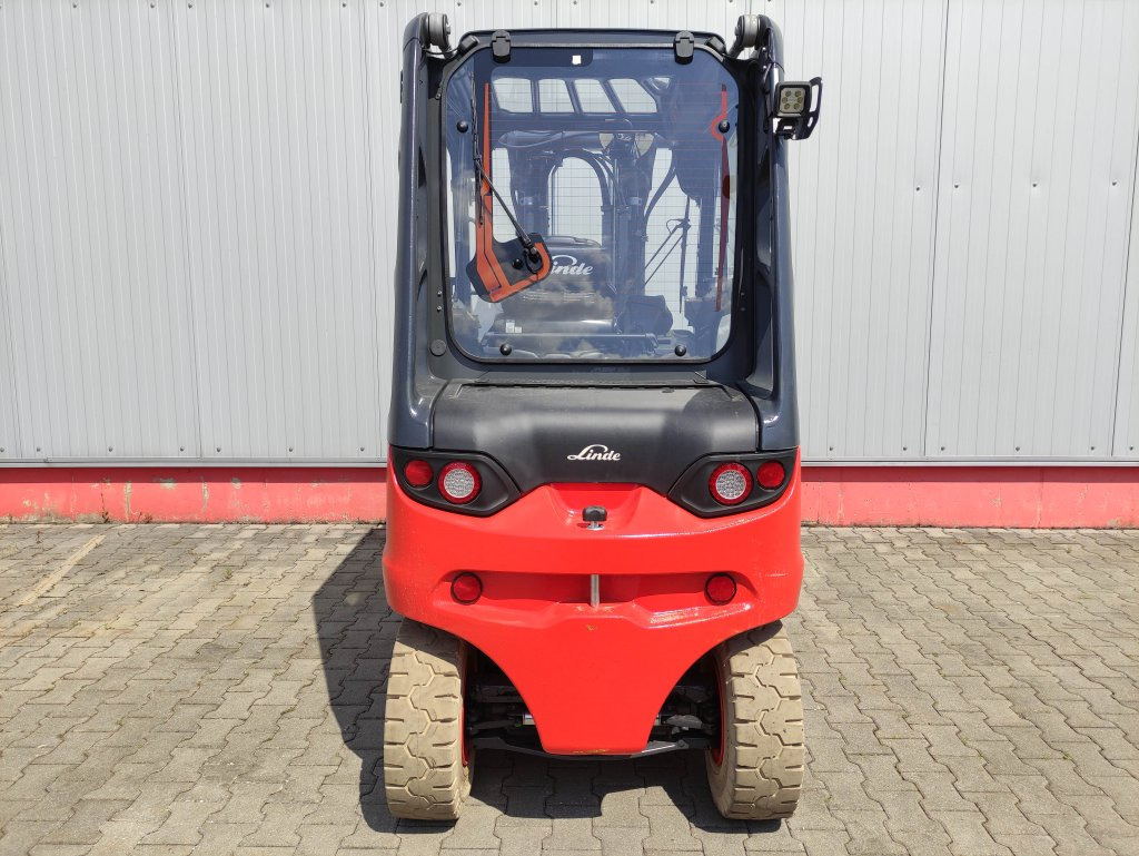 Linde E50HL-01-388 - Carretilla elevadora eléctrica: foto 4 Linde E50HL-01-388 - Carretilla elevadora eléctrica: foto 4