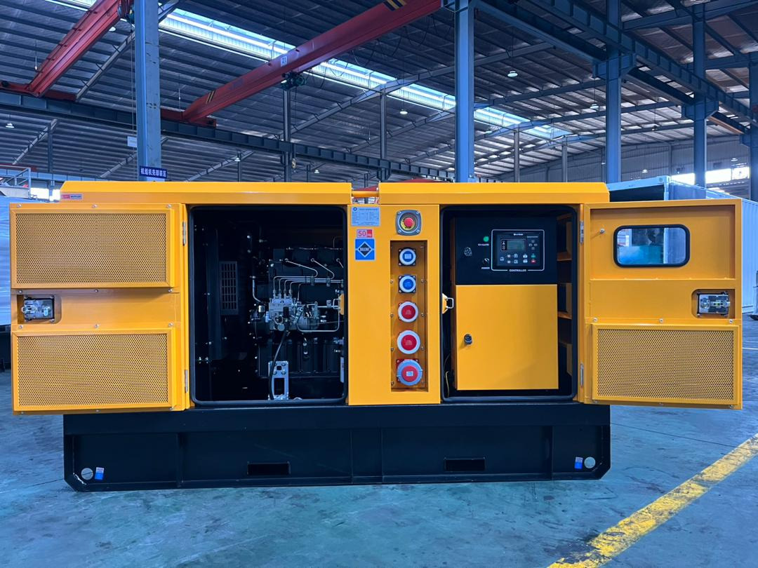 HELVETICA POWER HP019S1A 19KVA / 15 KW Diesel Stromgenerator - Generador industriale: foto 1 HELVETICA POWER HP019S1A 19KVA / 15 KW Diesel Stromgenerator - Generador industriale: foto 1