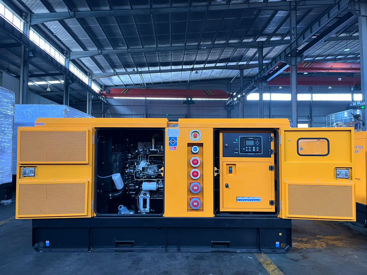 HELVETICA POWER HP100S1ASR 100KVA / 125 KW Diesel Stromgenerator - Generador industriale: foto 3 HELVETICA POWER HP100S1ASR 100KVA / 125 KW Diesel Stromgenerator - Generador industriale: foto 3