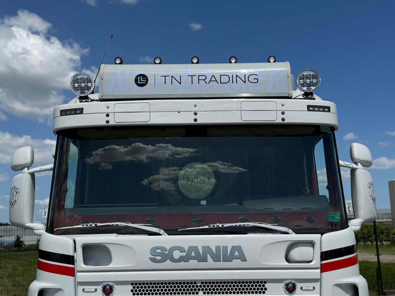 Scania P 114.340 MANUAL, LEATHER SEATS, LED, NICE CONDITION. - Cabeza tractora: foto 5 Scania P 114.340 MANUAL, LEATHER SEATS, LED, NICE CONDITION. - Cabeza tractora: foto 5
