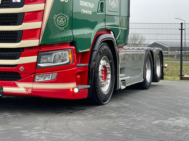 Scania S 650 SHOW TRUCK, FULL AIR, MOTOR BRAKE, PTO/HYDRAULIC. - Cabeza tractora: foto 5 Scania S 650 SHOW TRUCK, FULL AIR, MOTOR BRAKE, PTO/HYDRAULIC. - Cabeza tractora: foto 5