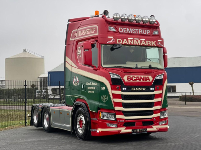 Scania S 650 SHOW TRUCK, FULL AIR, MOTOR BRAKE, PTO/HYDRAULIC. - Cabeza tractora: foto 1 Scania S 650 SHOW TRUCK, FULL AIR, MOTOR BRAKE, PTO/HYDRAULIC. - Cabeza tractora: foto 1