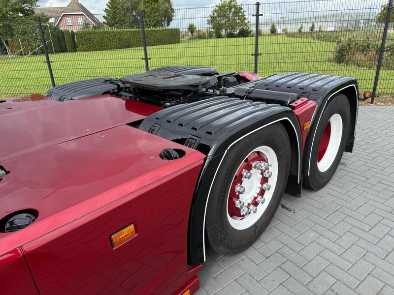 Cabeza tractora Scania S580 V8 NGS SHOWTRUCK, VOLLUCHT, RETARDER, LEER, GESTUURD.: foto 12 Cabeza tractora Scania S580 V8 NGS SHOWTRUCK, VOLLUCHT, RETARDER, LEER, GESTUURD.: foto 12