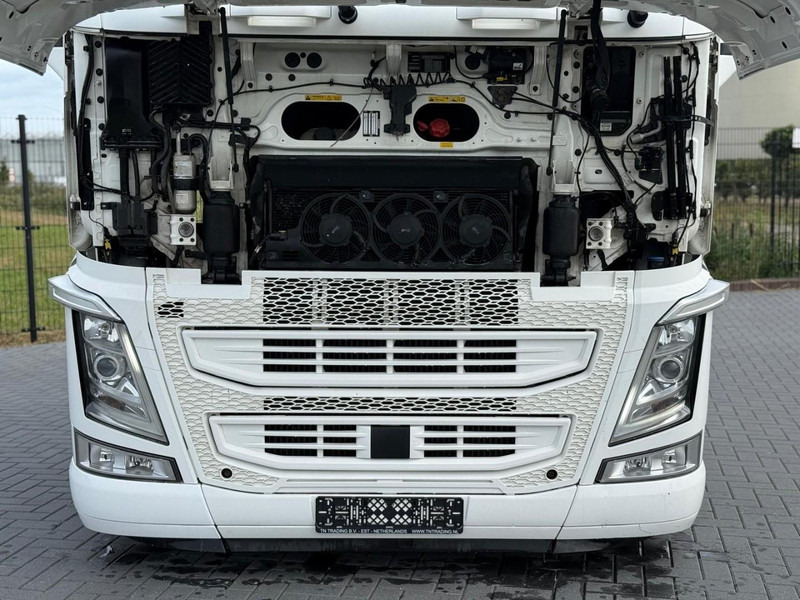 Volvo FH 13.500 VOLLUCHT, RETARDER, LEER, 2 TANKS, TOP AUTO. - Cabeza tractora: foto 5 Volvo FH 13.500 VOLLUCHT, RETARDER, LEER, 2 TANKS, TOP AUTO. - Cabeza tractora: foto 5